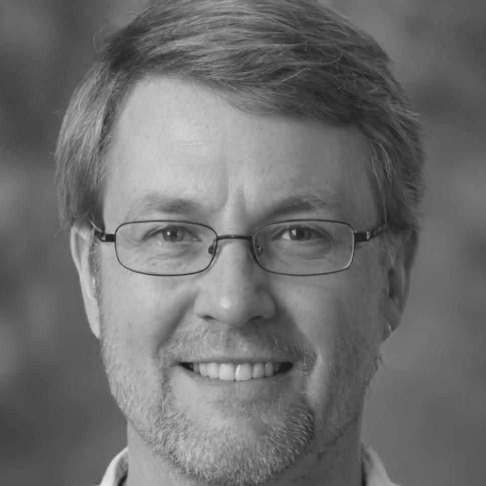 Портрет Арсена Толеубаева